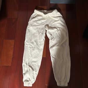 Brandy Melville John galt sweatpants